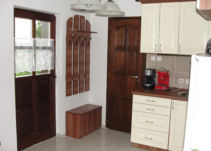 Voeroesmal Vendeghaz *