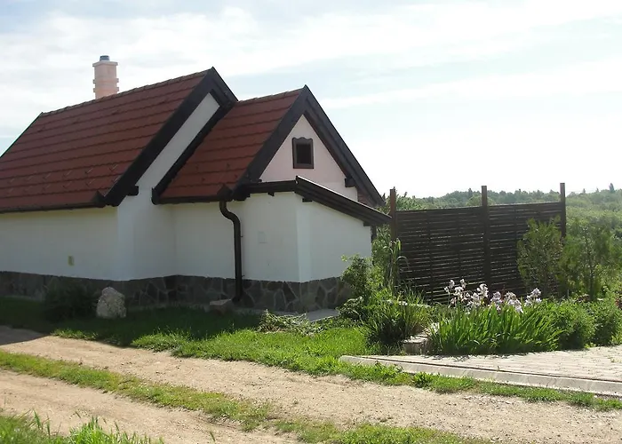 Voeroesmal Vendeghaz Balatonfüred